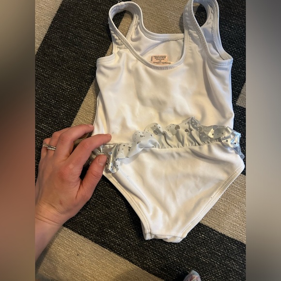 Girls Bathing suit - Picture 2 of 3